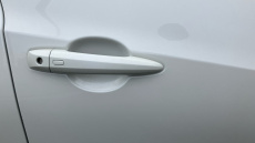 Nissan Juke 1.0 DiG-T N-Connecta 5dr Petrol Hatchback